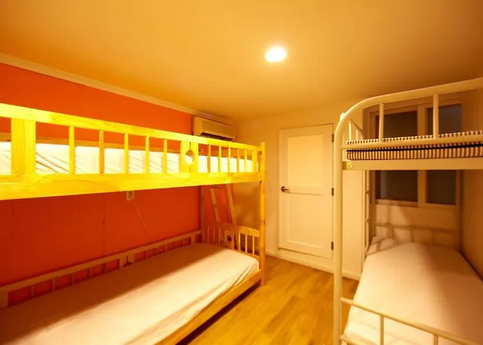 Pop @ Itaewon Guesthouse Affittacamere