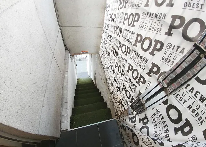 Pop @ Itaewon Guesthouse Affittacamere
